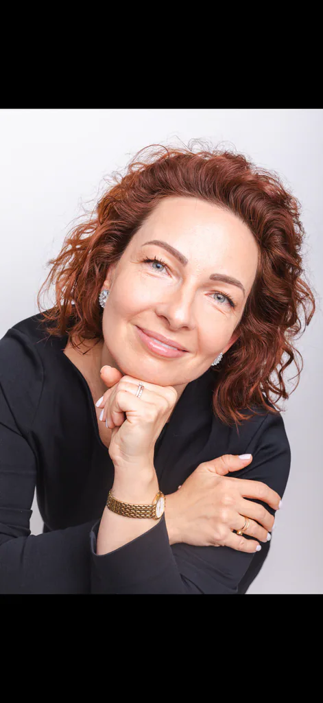 Giulia Sima – Psihoterapeut